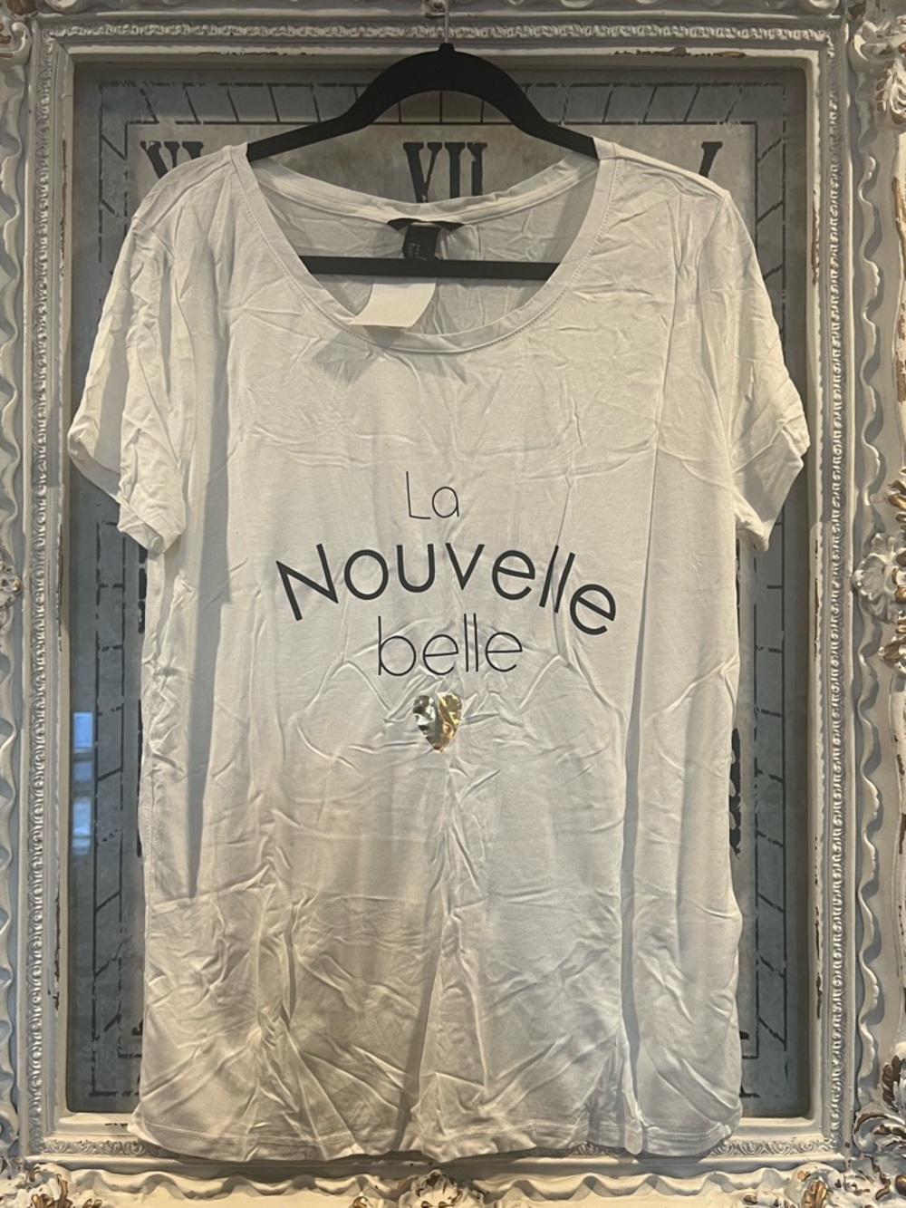 H&M White Short-Sleeve Graphic Tee with Script Logo